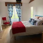 Le Jardin Dans Les Vignes فندق مبيت وإفطار 3*