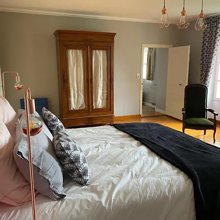 Le Jardin Dans Les Vignes