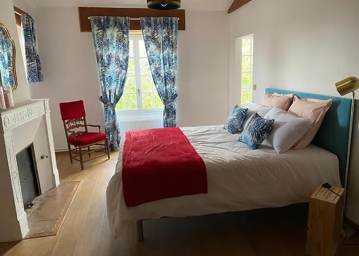 Le Jardin Dans Les Vignes Bed and breakfast 3*